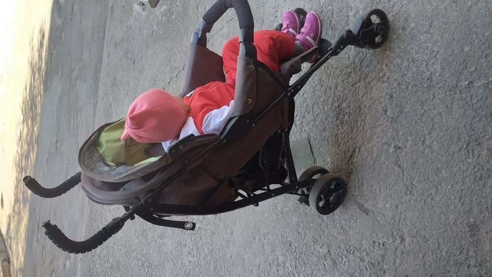 Коляска  -прогулка corello