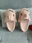 Klapki rekinki 40 41 shark slippers kapcie różowe na basen rekin