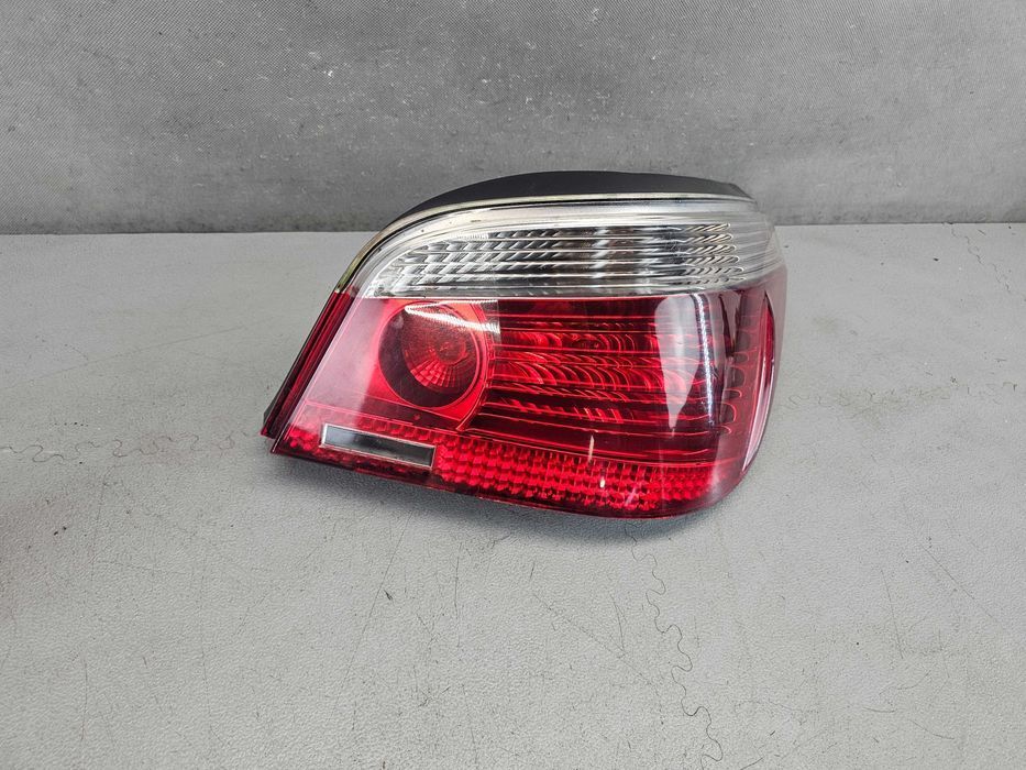 Bmw E60 Lampa Tył Tylna Prawa Europa Stan BDB