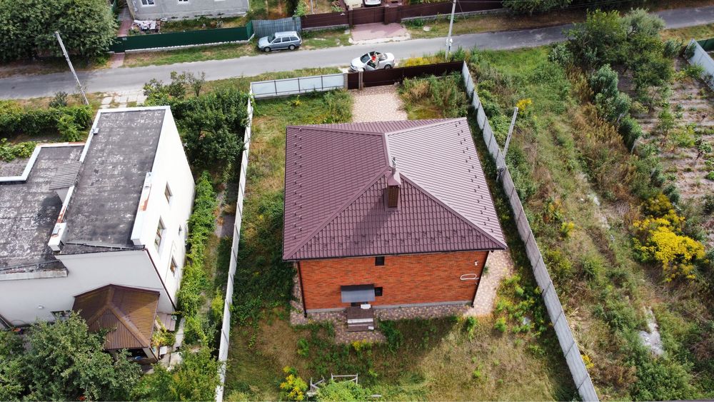 Продаж будинку по сертифікату і за налічні в Бучі Лісовій з ремонтом