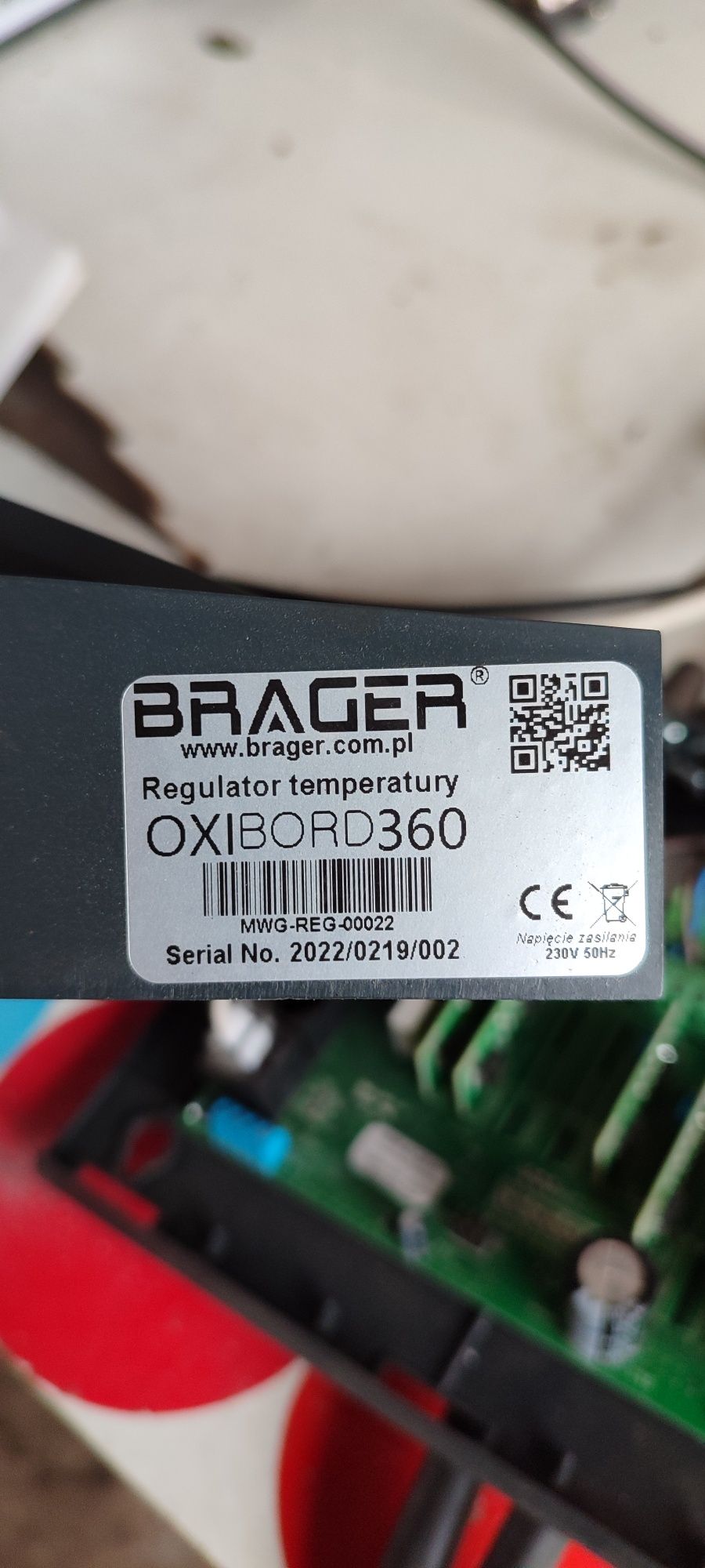 Regulator temperatury