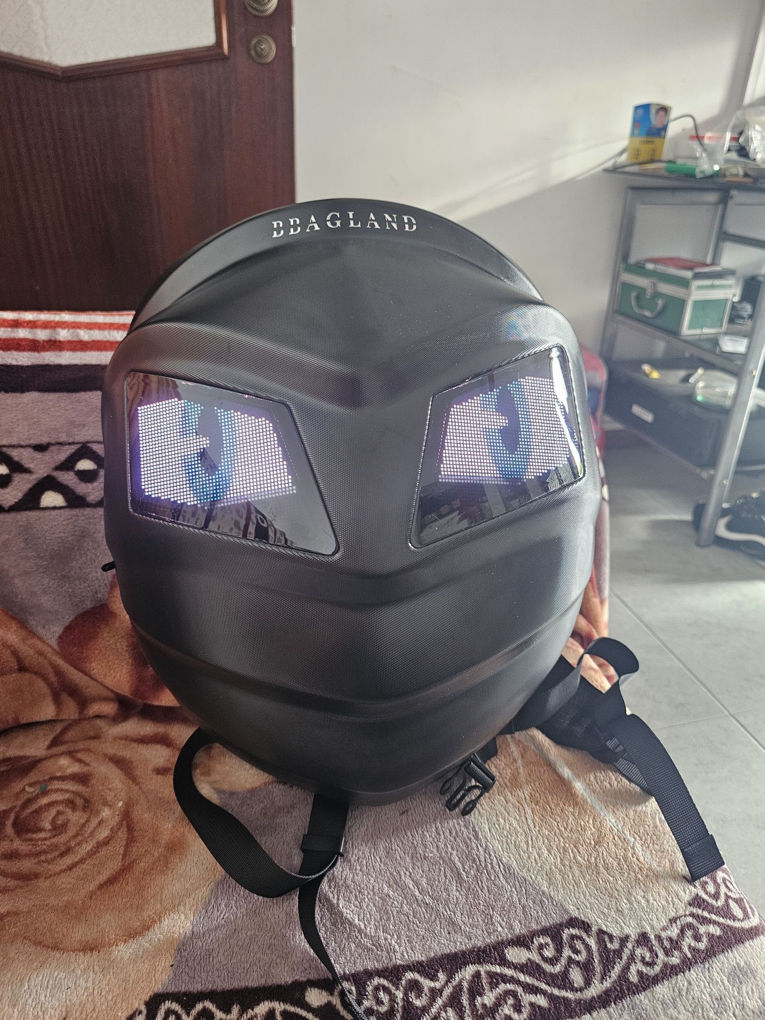 Mochila com led e com aplicativo