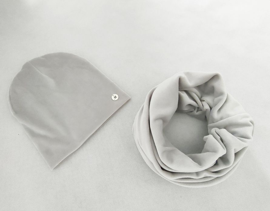 Komplet welurowy czapka+ komin