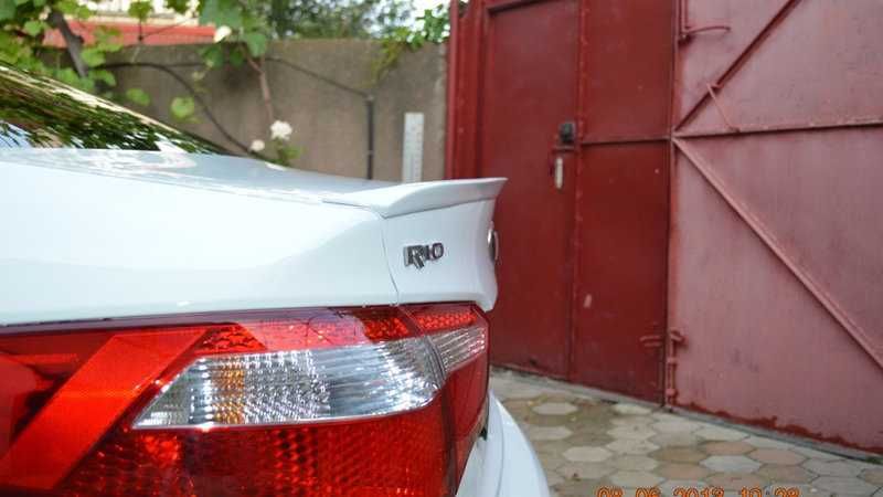 Сабля на багажник Киа Маджентис лип спойлер Kia Magentis бленда