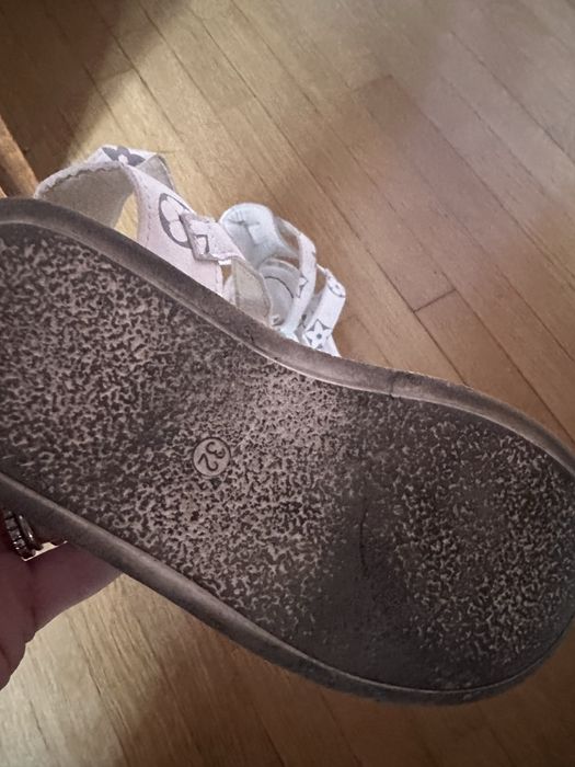 Босоножки дитячі