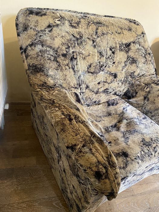 Продам м‘яке крісло