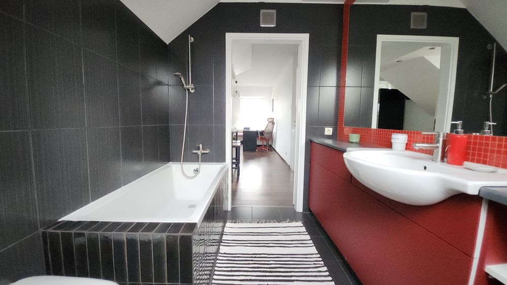 Ul. Srebrna, 2 pokoje,, miejsce postojowe, dostępne od zaraz