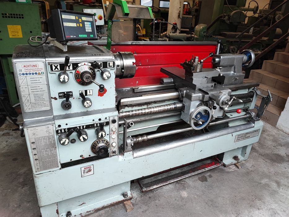 Szlifierka do wiertel Tokarka metalu frezarka wiertarka piła taśmowa