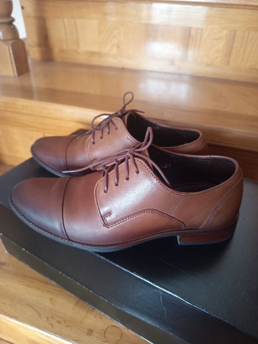 Buty pantofle chłopięce skóra rozm. 32 komunia