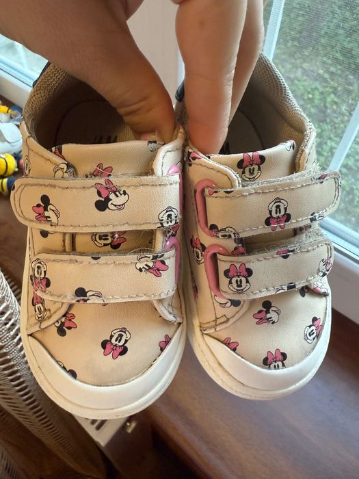 Кеди на дівчинку від H&M