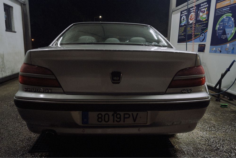 Carro Peogeot 406