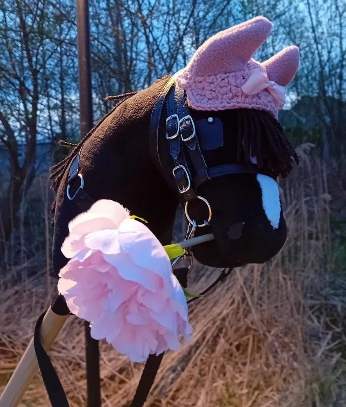 Hobby horse, a5 autorstwa ambar saddlery