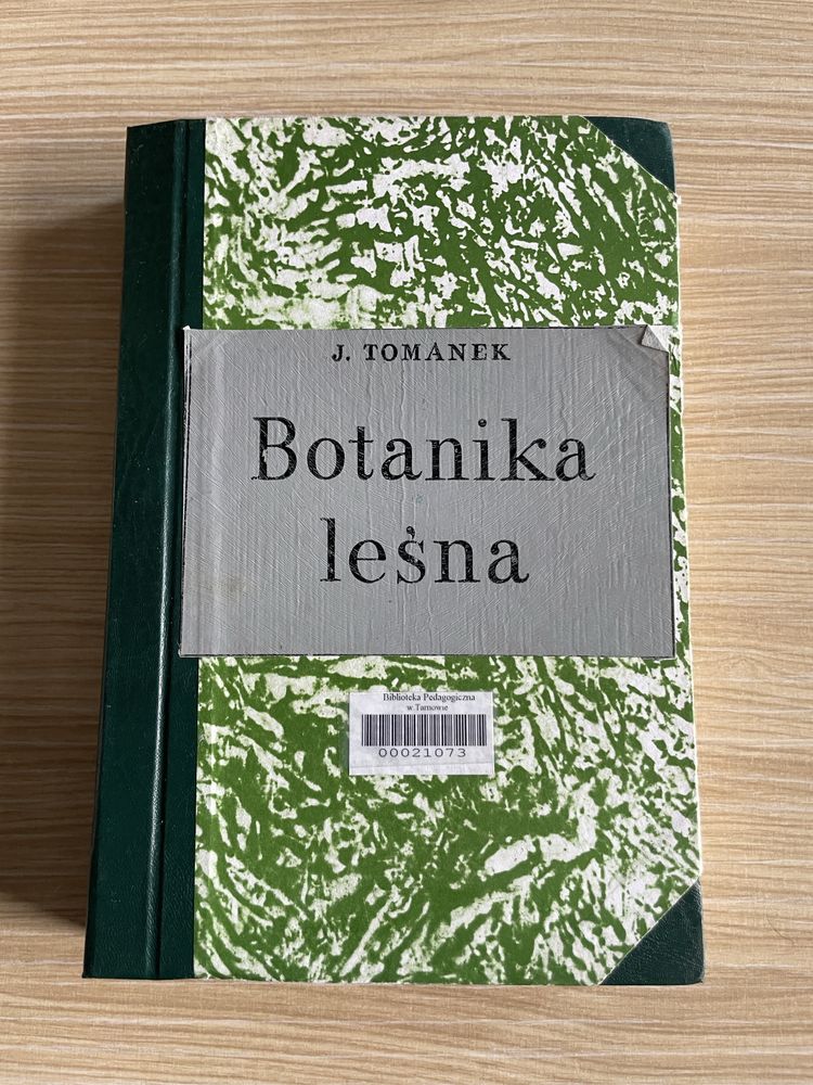 Botanika leśna J. Tomanek