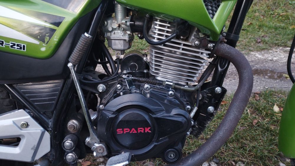 Мотоцикл Spark SP200R-25I