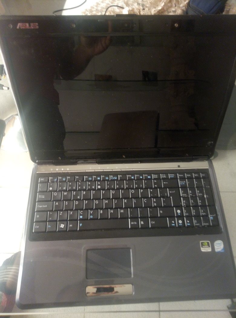 Asus modelo f50s