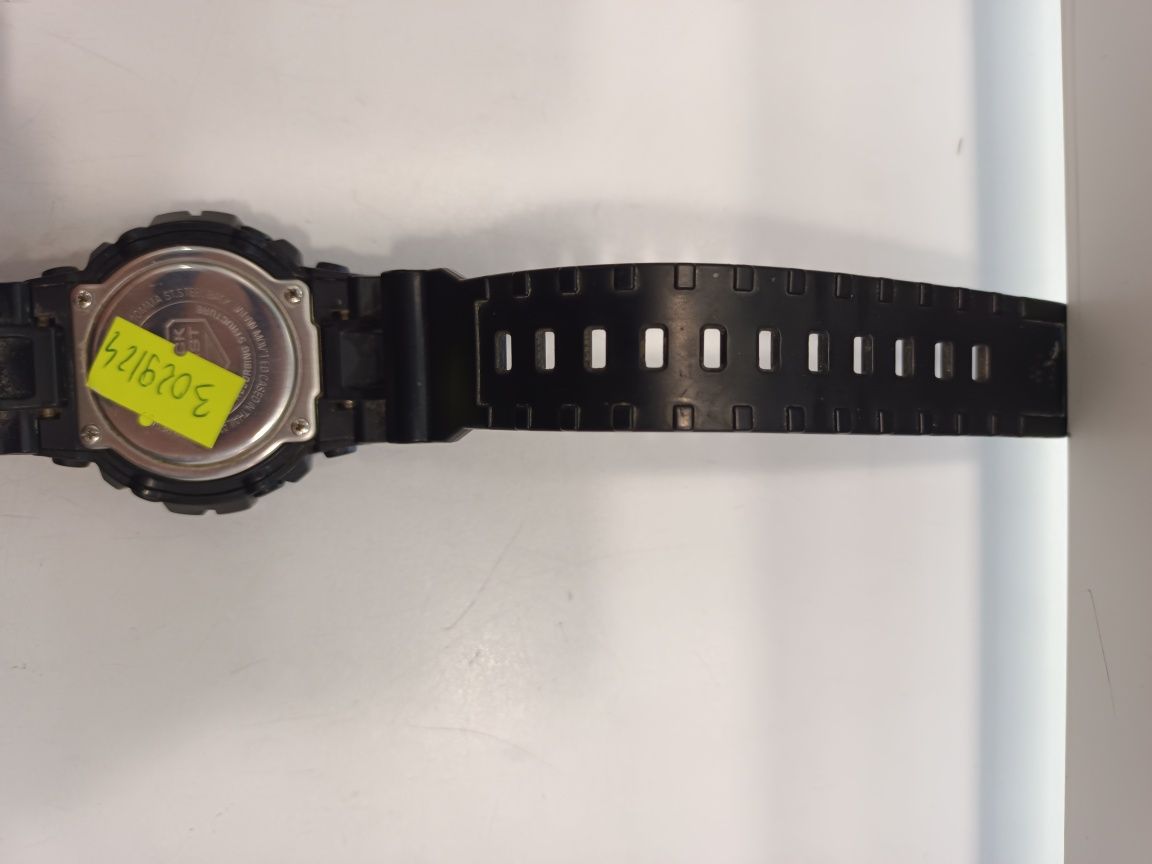 Zegarek Casio G-SHOCK GA810MMA Komis Madej Sc