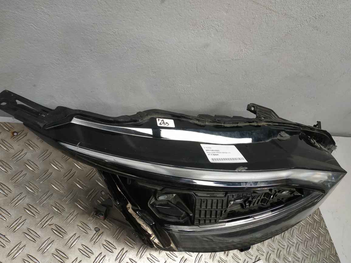 Nissan Qashqai J12 2021- Фара R після ремонту FA0699 260106UN0C