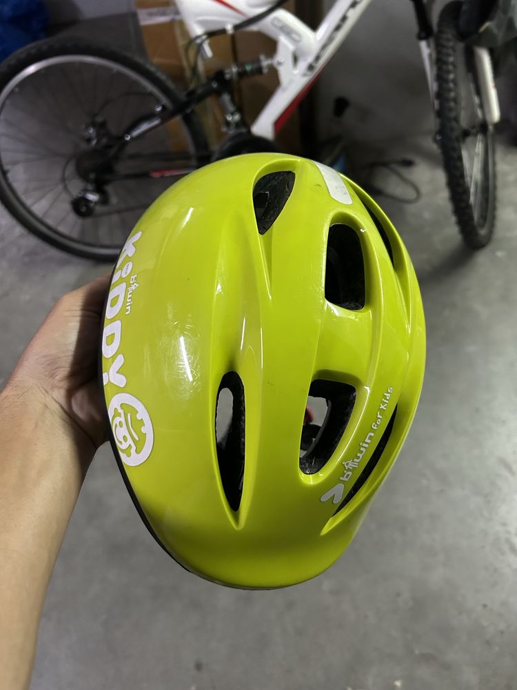 Capacete de bicicleta para criança