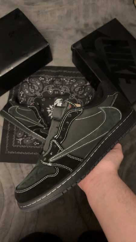 Buty Nike Retro Low OG SP r./ jordan 1/ Black Phantom /39