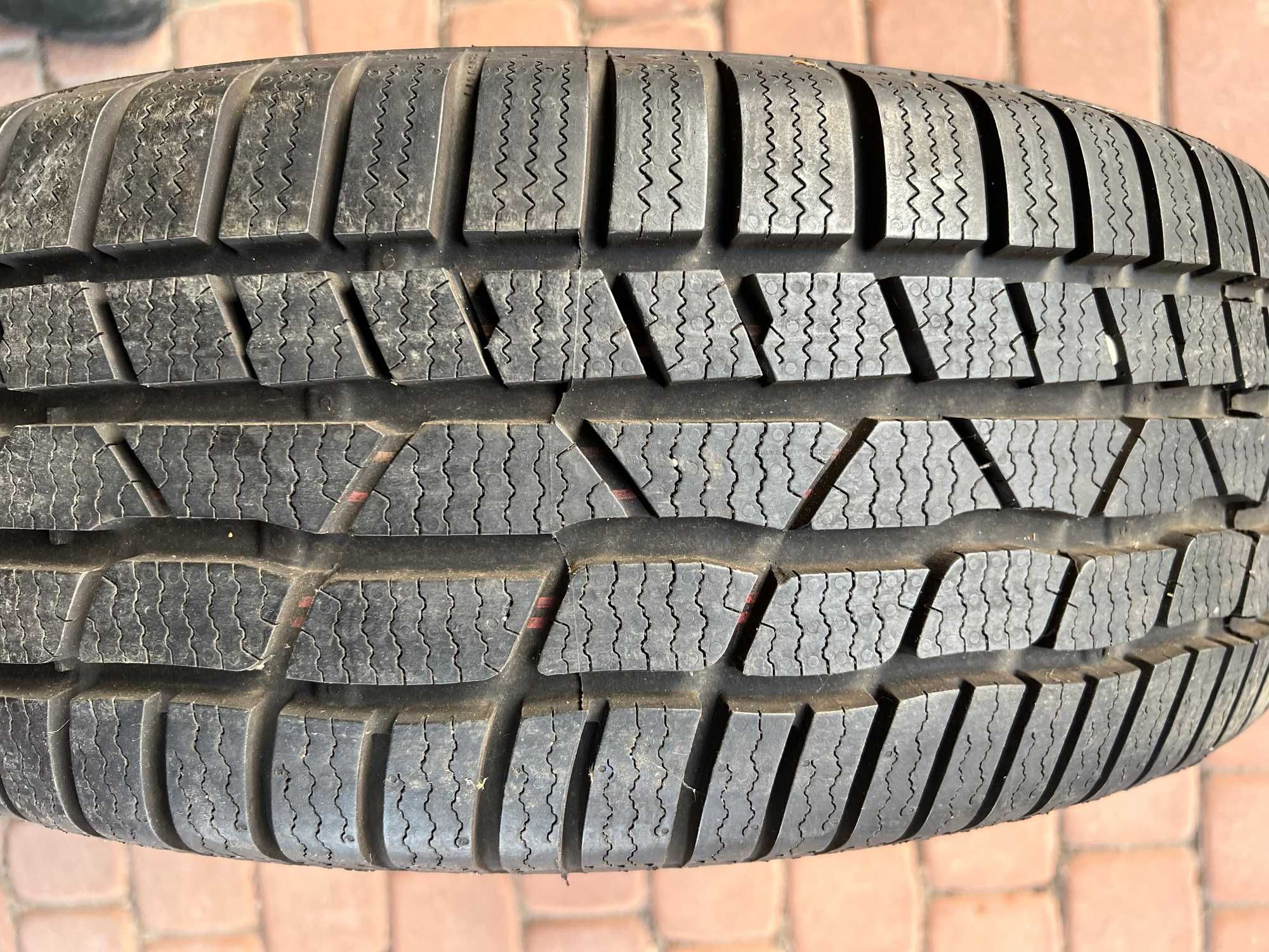 Opona Zimowa Continental Conti Winter Contact 205/55R16 1 szt 20 r 8mm
