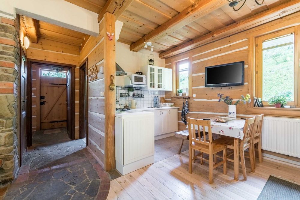 Drewniany Domek z Kominkiem w Laskowej 300 m od stoku