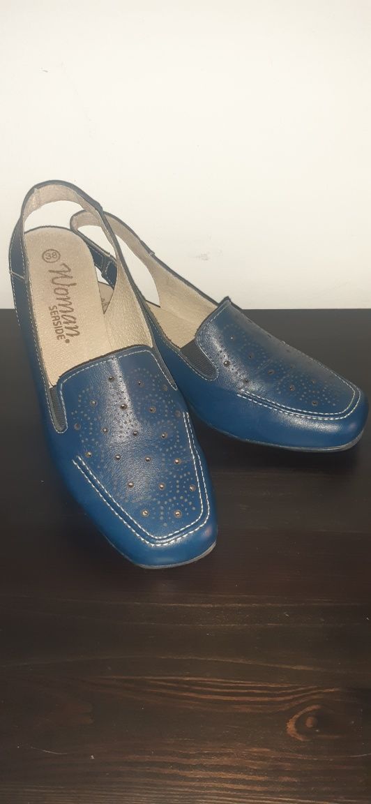 Sapatos conforto azul marinho