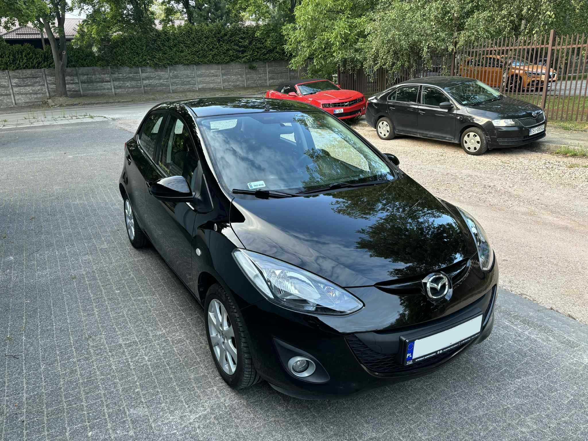 Mazda 2 1.4benz 2011r, niski przebieg,klimatyzacja,podgrzewane fotele