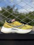 Saucony кроссовки оригинал 42 размер беговые endorphin speed