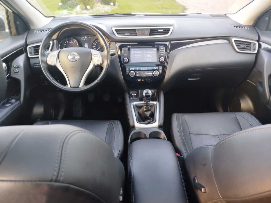 Nissan Qashqai      2016