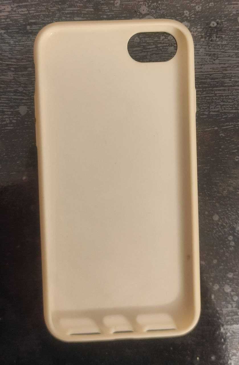 Etui na iPhone'a 7 marki H&M