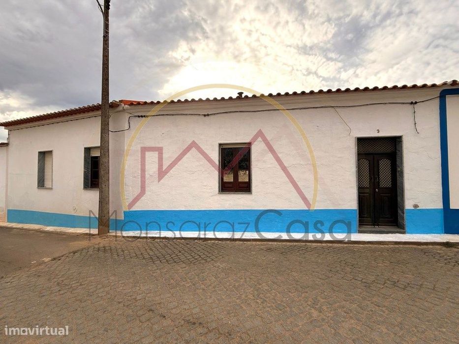 Moradia T2 em Aldeias de Montoito