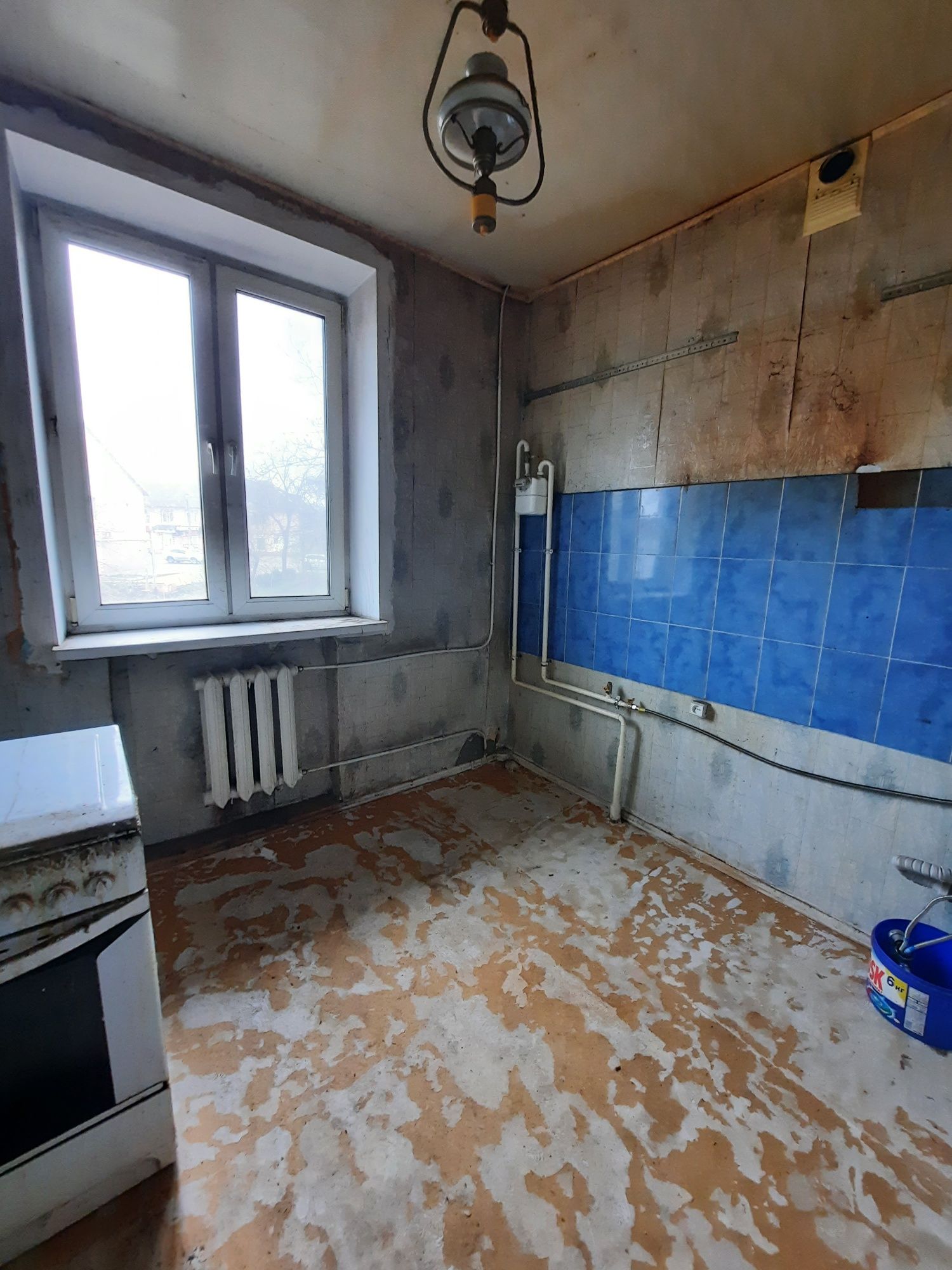 Продам 3кімнатну площа Володимира Великого(Артема)