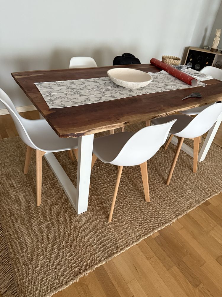 Mesa de Jantar Madeira Maciça com 6 Cadeiras + Tapete Incluído