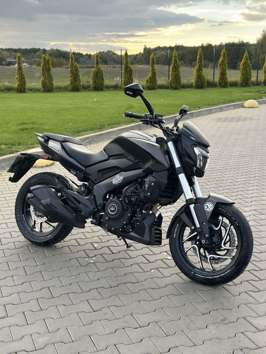 Bajaj dominar 400