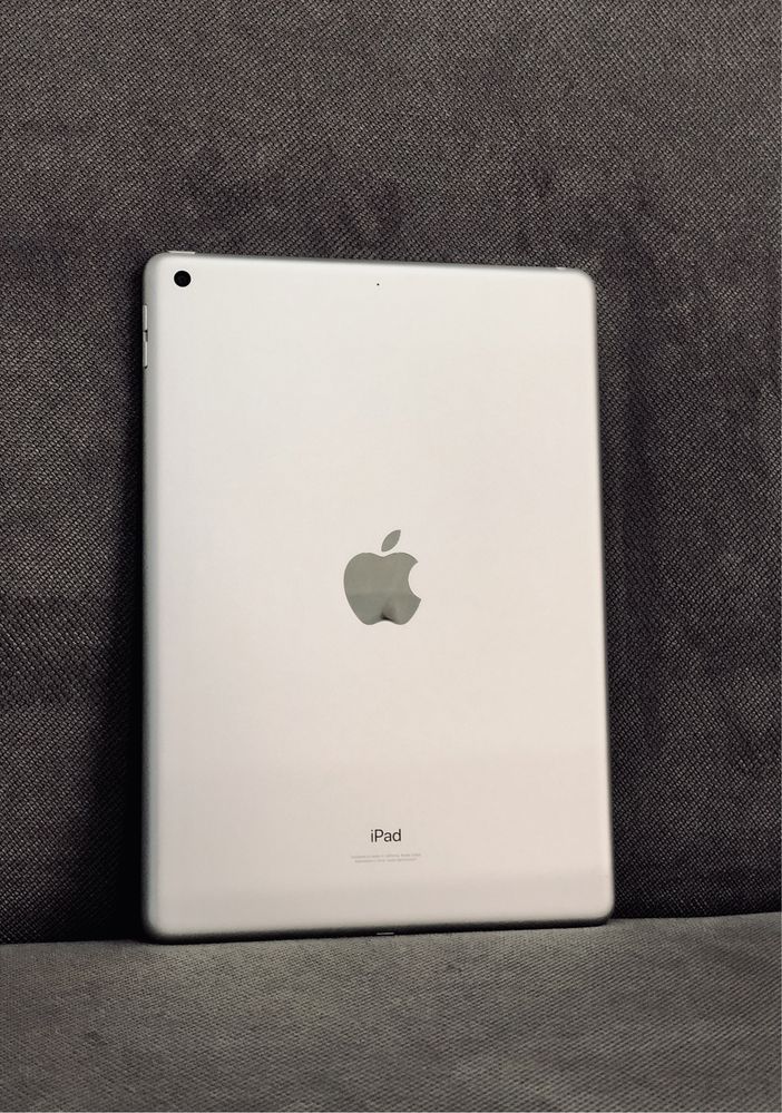 A2197 Apple ipad 7 10.2 дюйми - 32GB щойно зі USA - Ідеал