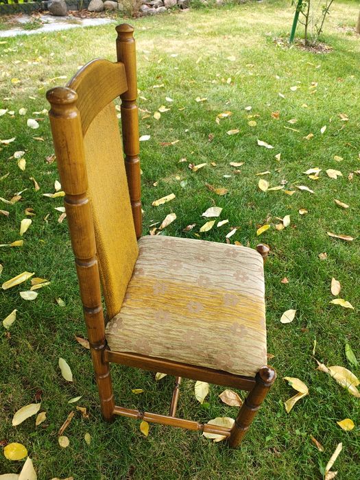 Krzesła - Vintage Retro Zestaw 6 krzeseł drewiane  PRL tapicerowane
