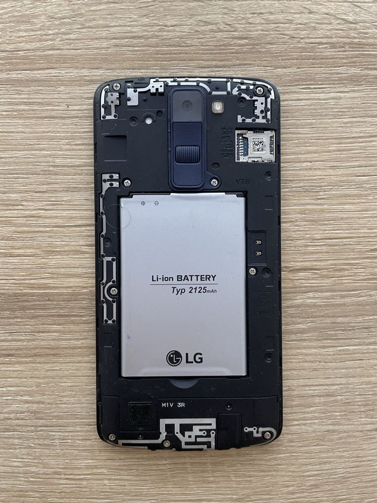 LG K8 LTE смартфон K350E