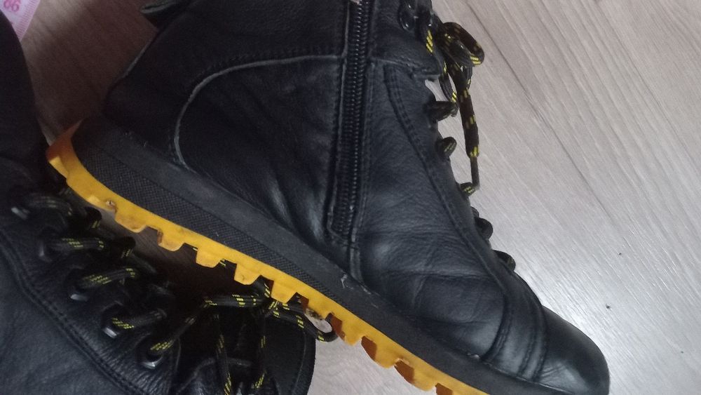 Зимние ботинки  MIDA натуральная кожа.