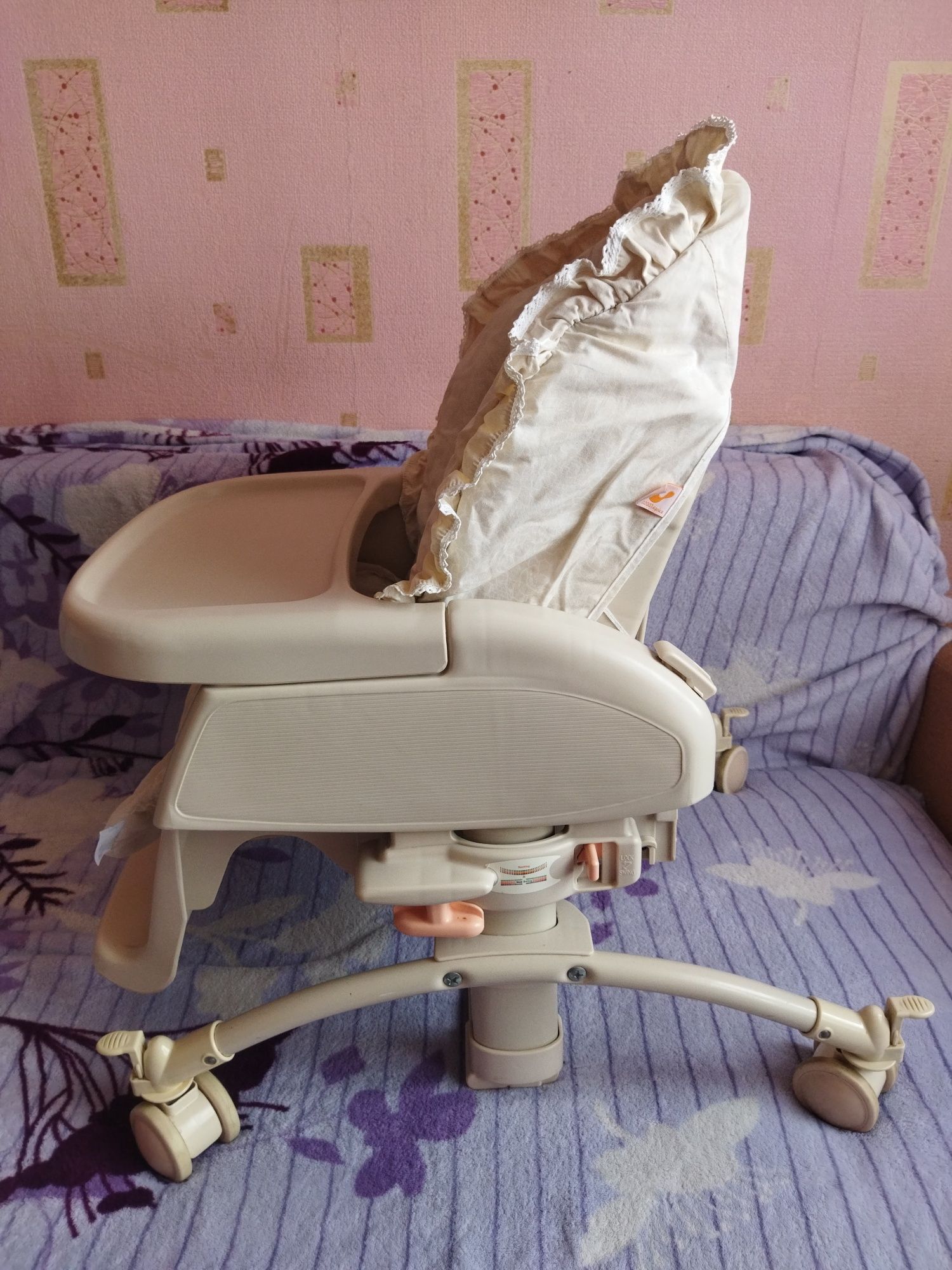 Люлька стульчик для годування Стульчик для кормления 3 в 1 Aprica Pano