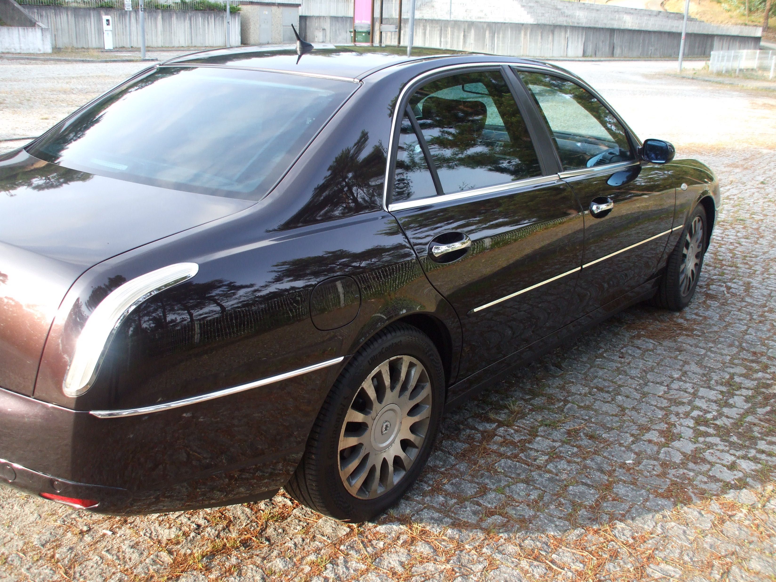 Lancia Thesis 3.0 V6 Comfortronic