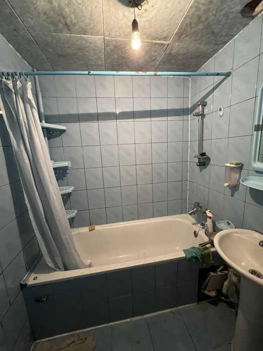 Продаж квартири в центрі.