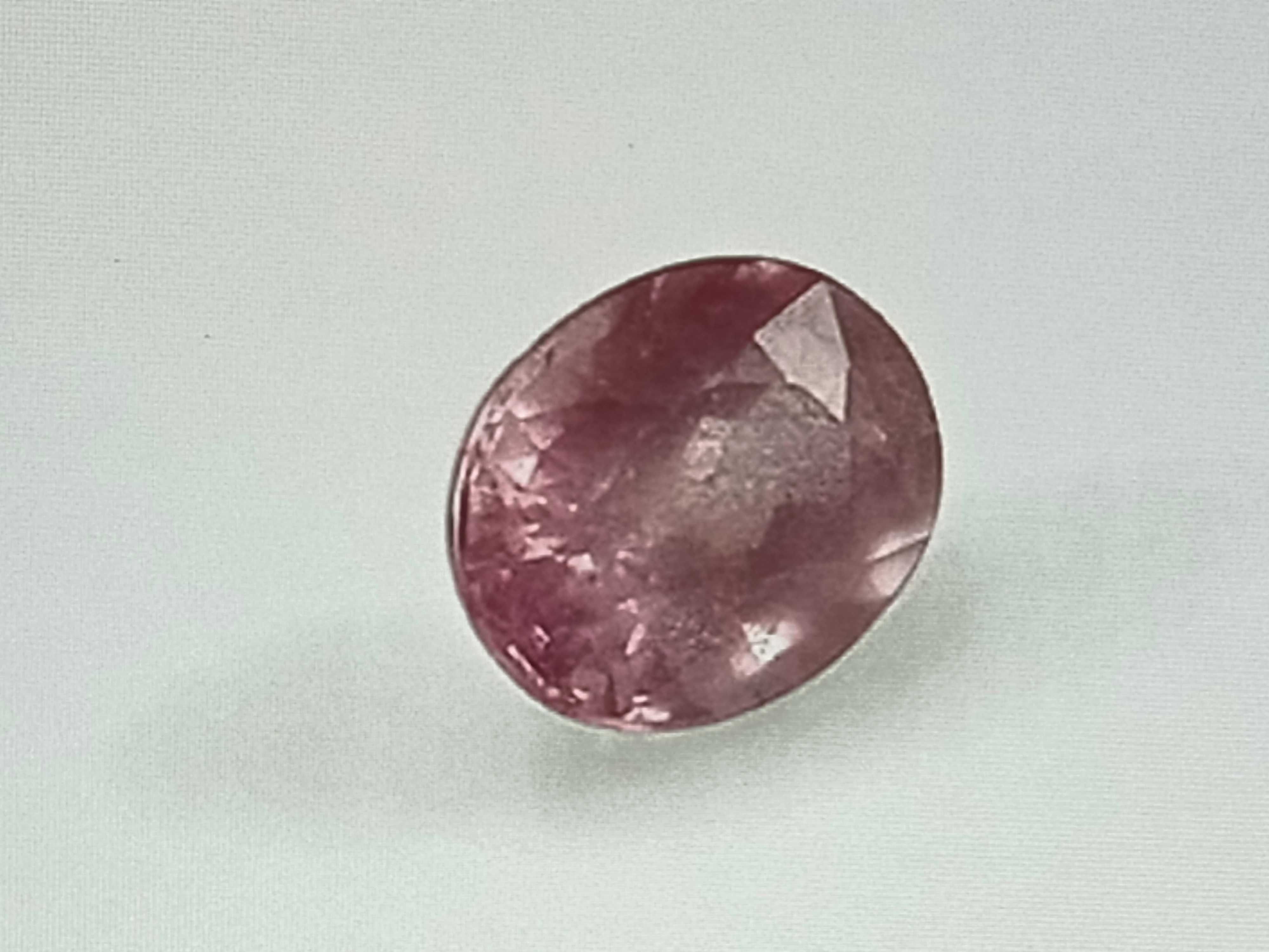 Spinel naturalny 0,85 ct