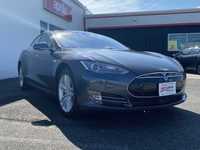 Tesla Model S 2015