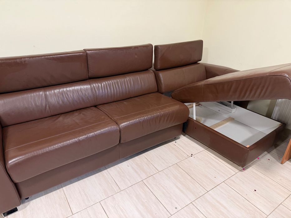 Narożnik skórzany brązowy z funkcją spania