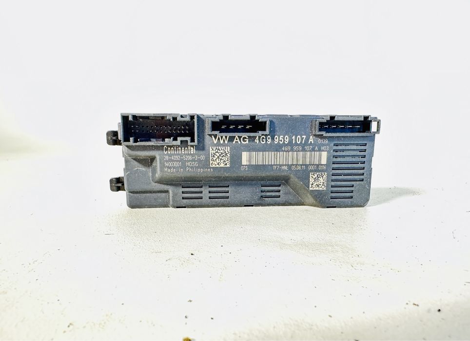 Audi A6 C7 A7 A8 D4 zamek dociąg sterownik moduł wiązka tylnej klapy