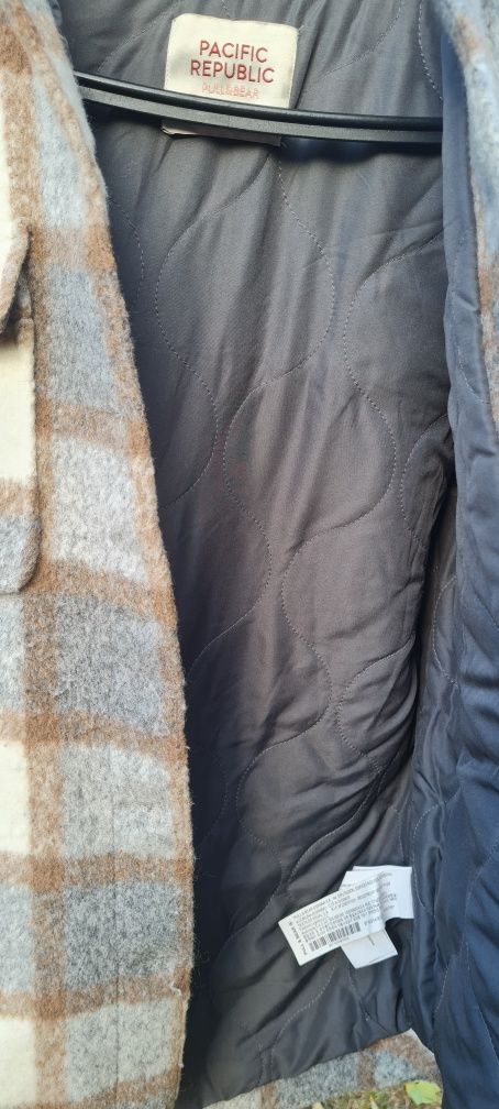 Теплая рубашка ,пальто в клетку Pull&Bear