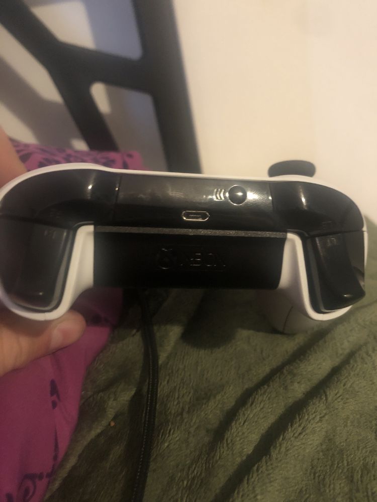Pad do xboxa uzywany w dobrym stanie