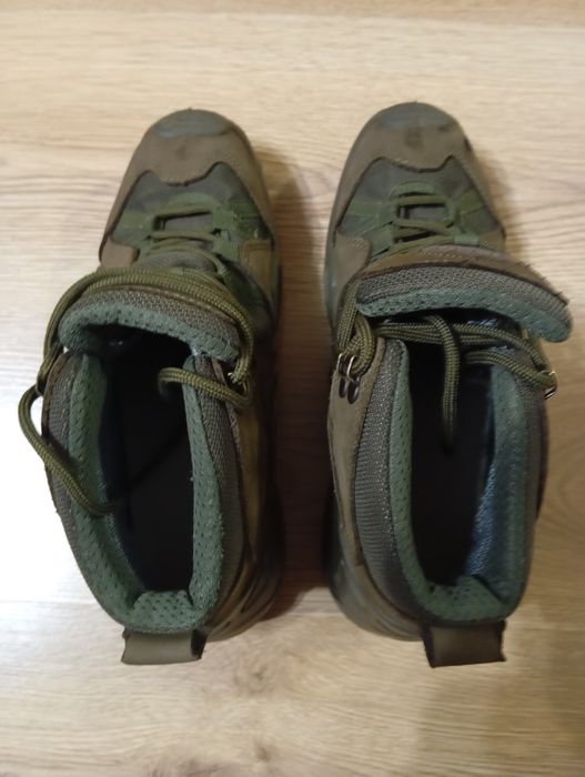 Тактичні військові берци