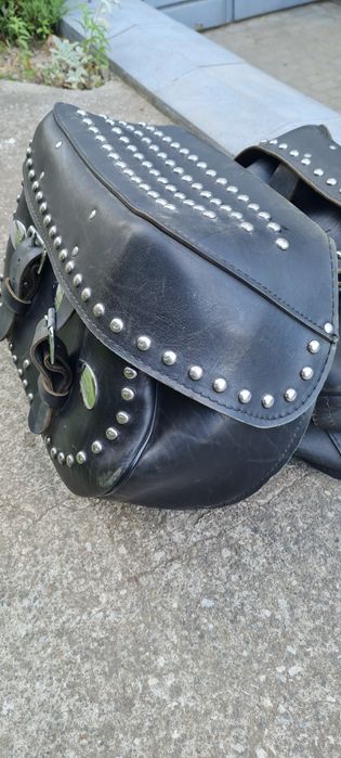 Кофри шкіряні для мотоцикла + кріплення