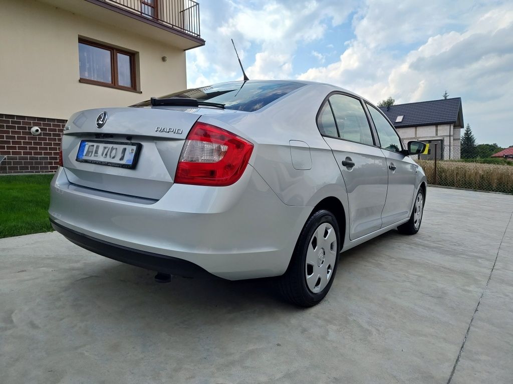 Skoda Rapid 2013 1.2 105km
